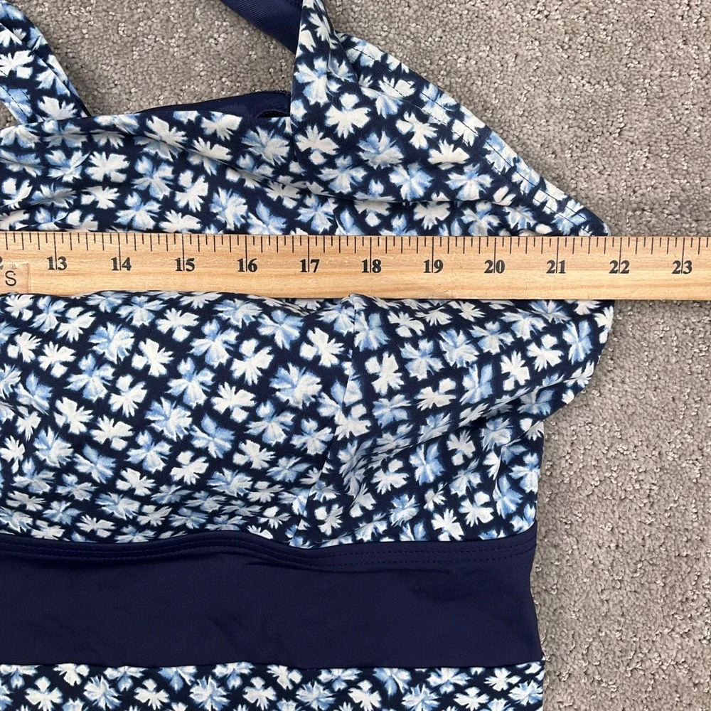 Lands End Tankini Top Womens 22W greem Geometric Floral Modest Beach Swimwear - Picture 2 of 8